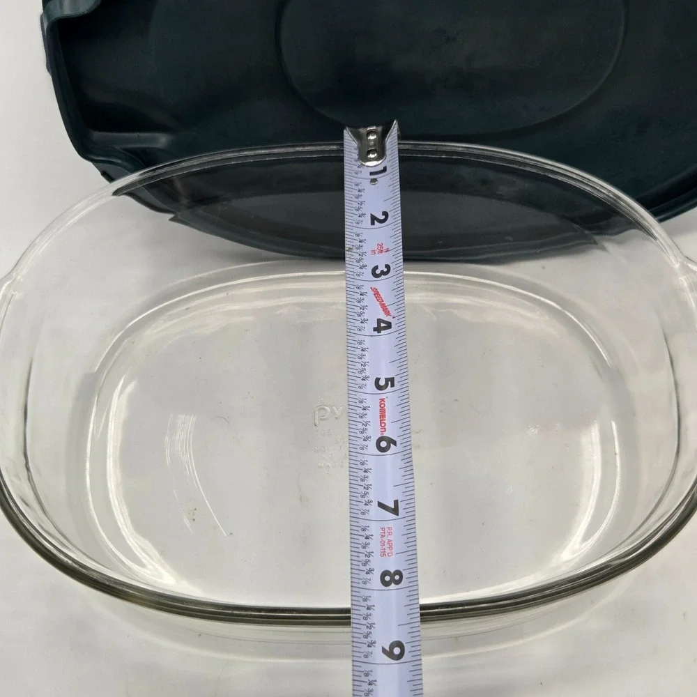 Pyrex‎ Portables 4 Pc Glass Dish,Lid, Insulated Food Carrier, Hot Pack 2.2qt
